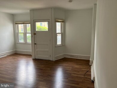 102 Chestnut St unit B, Audubon, NJ 08106 - photo 2