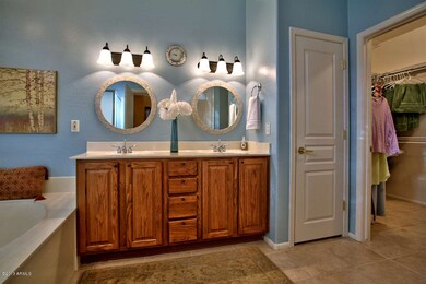 Luxury Masterbath With Soaking Tub