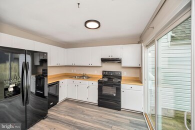 111 Madison Ct unit 5, Stafford, VA 22556 - photo 7