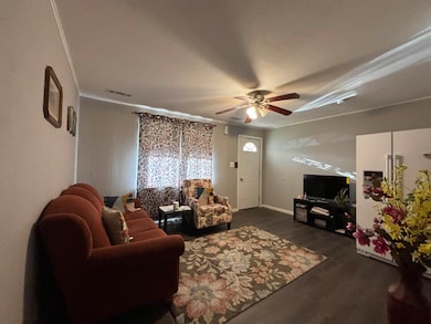 922 State St, Larned, KS 67550 - photo 2