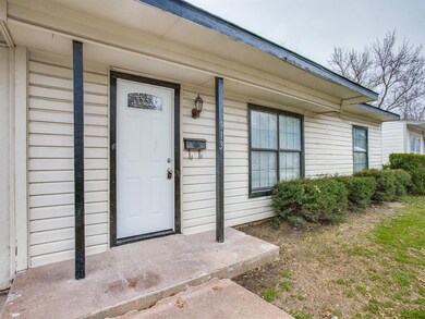 913 Highland Dr, Grand Prairie, TX 75051 - photo 3