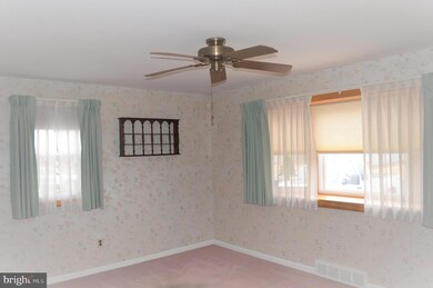 3411 Washington Ave, Brookhaven, PA 19015 - photo 4