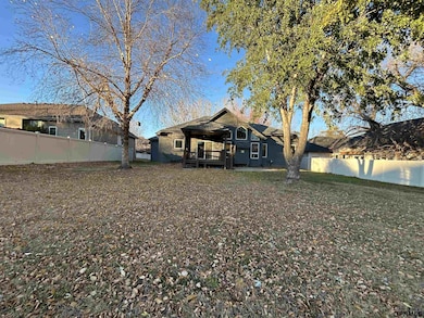 19921 Farnam St, Elkhorn, NE 68022 - photo 3