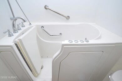 Theraputic tub in hall bath