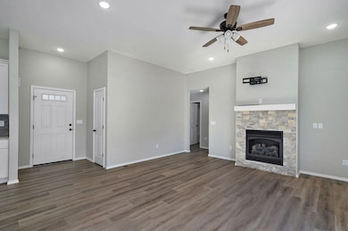 2141 N Jamestown St, Ozark, MO 65721 - photo 5