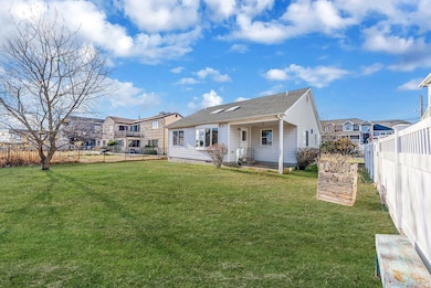 38 Berger Ave, Amityville, NY 11701 - photo 7