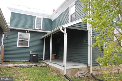 210 N Main St, Edinburg, VA 22824 - photo 2