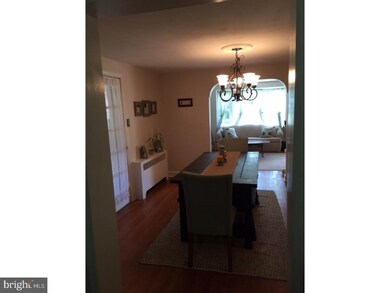 2033 Parkview Ave, Abington, PA 19001 - photo 6