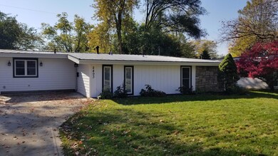 2493 Bristol Rd, Columbus, OH 43221 - photo 2