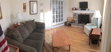 9 Lucille Dr, Greenville, RI 02828 - photo 4