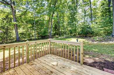 987 Redwood Dr, Asheboro, NC 27205 - photo 5