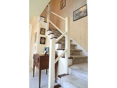 697 Post Rd, Wakefield, RI 02879 - photo 4