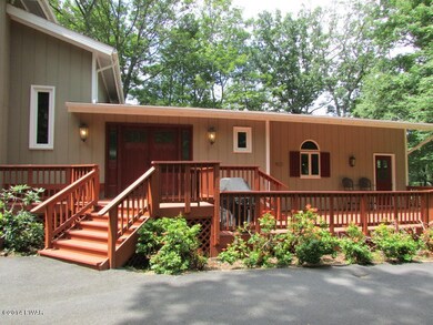 112 Fairway Dr, Hawley, PA 18428 - photo 4