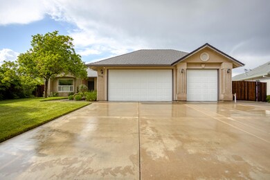 Three car garage