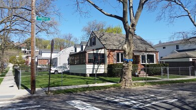 139 Jefferson St, Staten Island, NY 10304 - photo 2