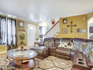 8600 Dunbar Ave, Hyattsville, MD 20785 - photo 3