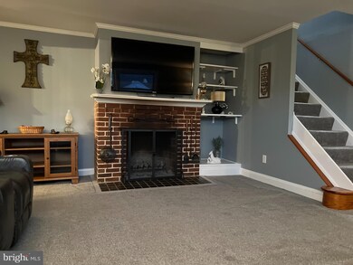 1213 Saint Andrews Way, Baltimore, MD 21239 - photo 4