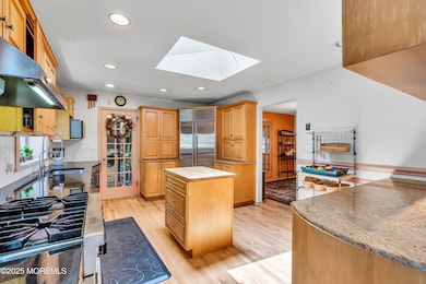 14 Copperfield Ct, Eatontown, NJ 07724 - photo 5