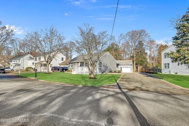 17 Elm Dr, Neptune, NJ 07753 - photo 3