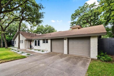 108 Post Oak Cir, Hurst, TX 76053 - photo 4