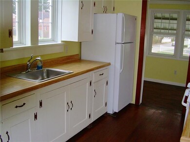 554 S 6th St, Indiana, PA 15701 - photo 3