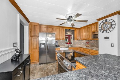 64 Wilmot St, Manchester, NH 03103 - photo 4