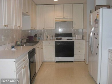 3935 Elan Ct unit 1871, Bowie, MD 20716 - photo 3