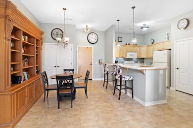 Kitchen-Dining Area