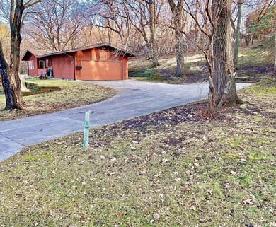 15299 Highland Trail, Minnetonka, MN 55345 - photo 4