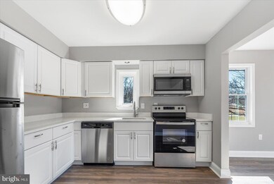 2 Mclendon Ct, Windsor Mill, MD 21244 - photo 6