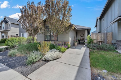 #2 240_nw_30th_street_rdm-1