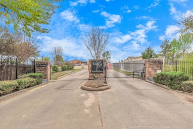 Secure entrance gate