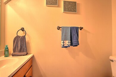 1/2 Bath