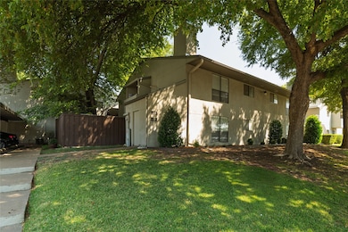 4920 Byers Ave unit B, Fort Worth, TX 76107 - photo 4