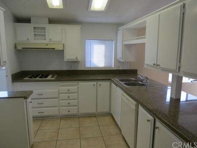 Kitchen w/Granite Counter Tops