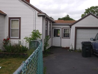 208 Walter St, Fall River, MA 02724 - photo 4