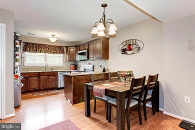 15310 Watermill Terrace, Woodbridge, VA 22191 - photo 7