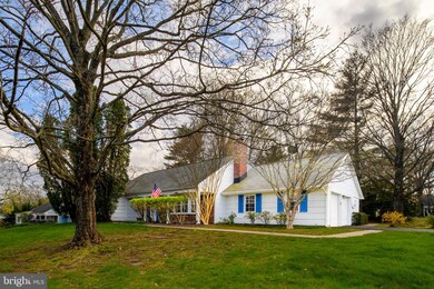 12009 Long Ridge Ln, Bowie, MD 20715 - photo 2