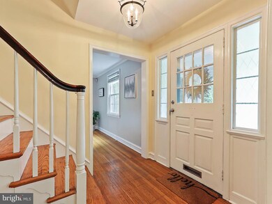 639 Twickenham Rd, Glenside, PA 19038 - photo 3