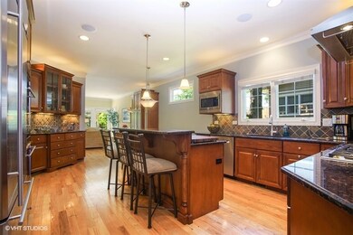 618 S Hawthorne Ave, Elmhurst, IL 60126 - photo 7