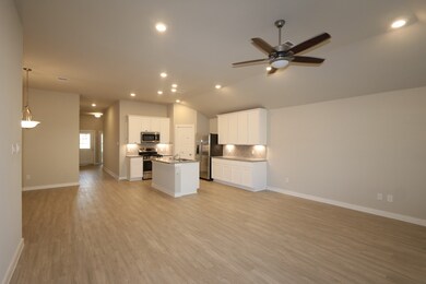 823 Deerhurst Ln, Magnolia, TX 77354 - photo 4