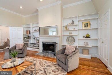 706 Prince St unit 12, Alexandria, VA 22314 - photo 2