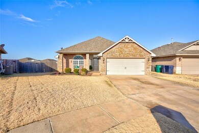 18221 Sandhurst Ct, Edmond, OK 73012 - photo 3
