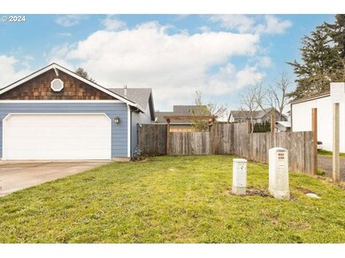 669 S Redwood St, Canby, OR 97013 - photo 4