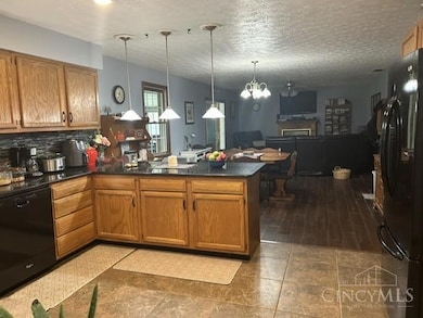 784 Kelly Dr, Wilmington, OH 45177 - photo 4