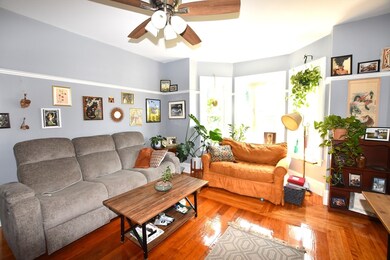 74 Cherry St unit B, Waltham, MA 02453 - photo 2