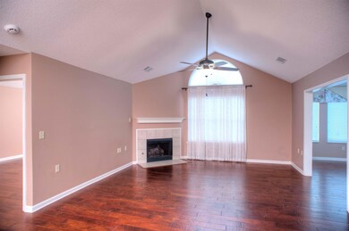 18x15 Living Room with Hardwood, Gas Log Fireplace