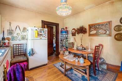 82 N Spring St, Concord, NH 03301 - photo 5