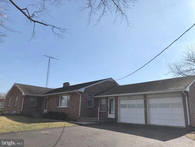 2336 Scotland Rd, Chambersburg, PA 17201 - photo 2