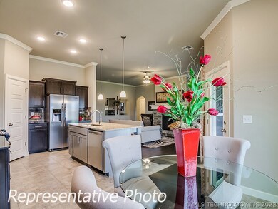 2610 W Albuquerque Place, Broken Arrow, OK 74011 - photo 7